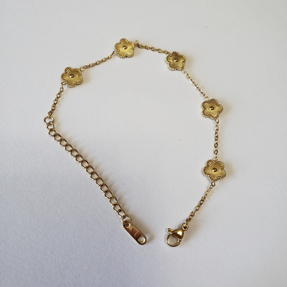 Stainless Steel Hot Gold Plated Clover Charm Bracelet Luxury - Picture 4 of 7